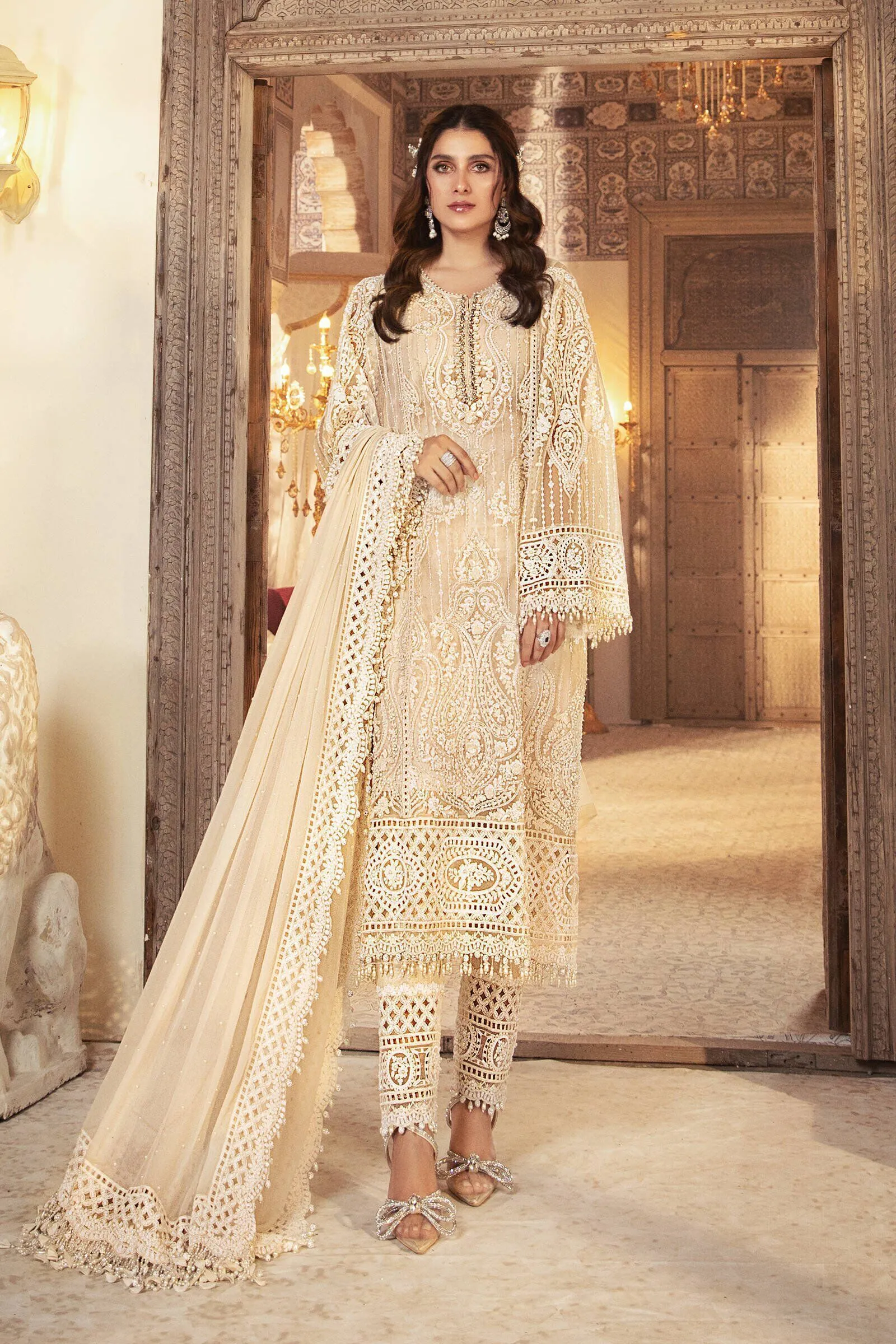 Maria b mbroidered king replica suit wedding pakistani king replica dress