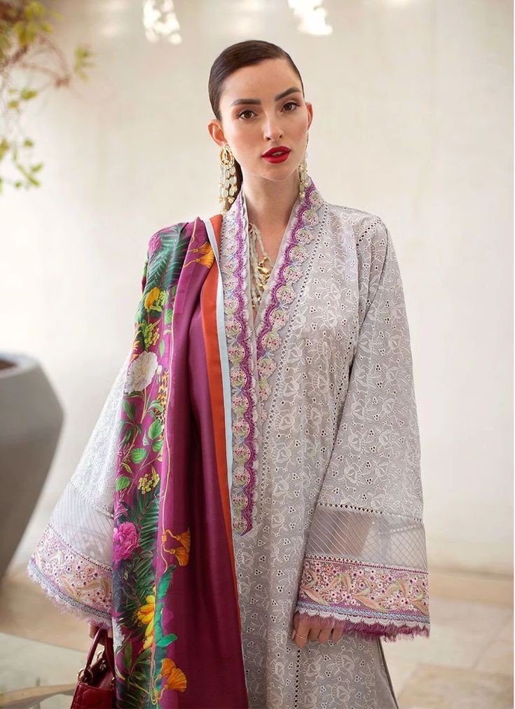 13-FTA-Fara-Talib-Aziz-lawn-2021 king copy suit