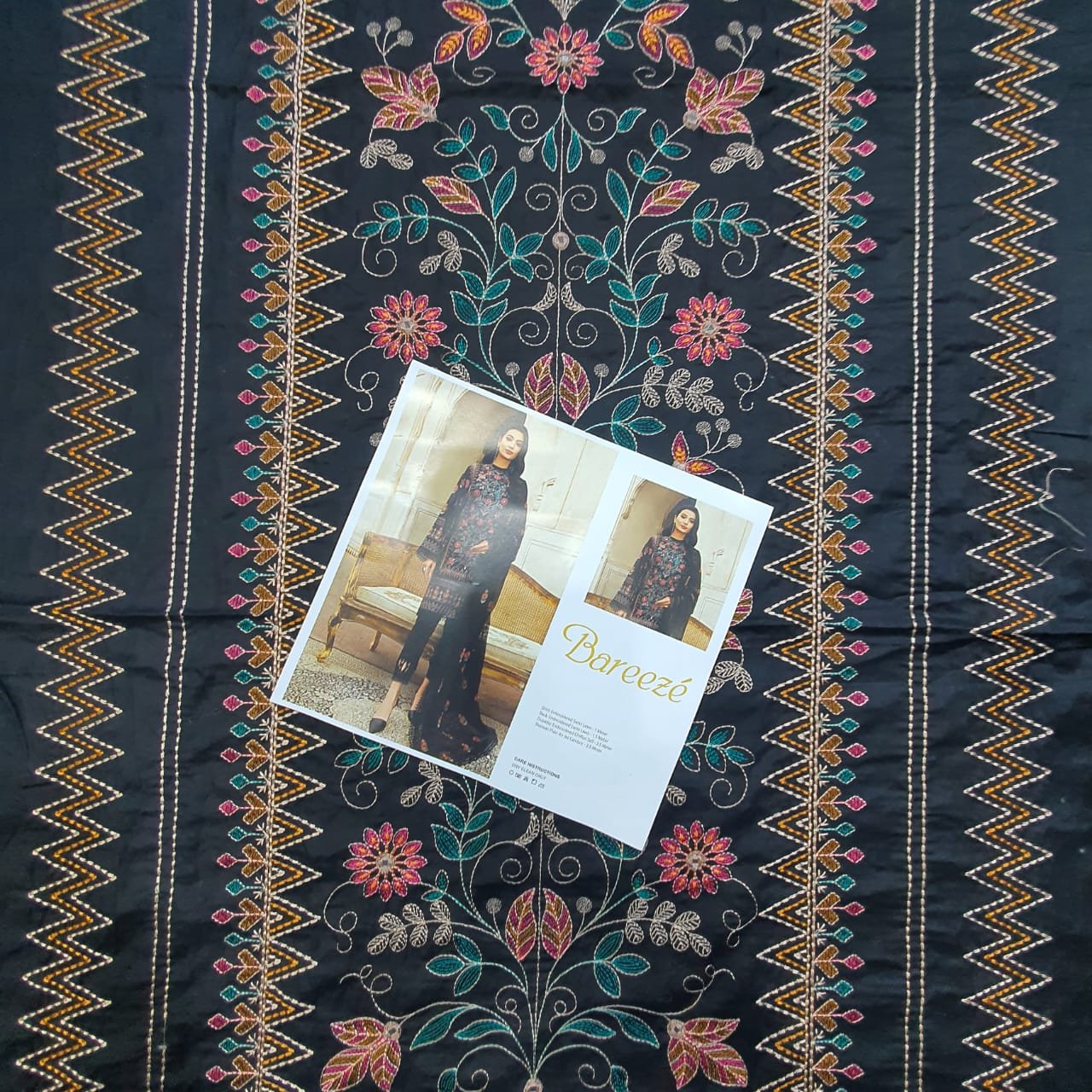 Bareeze luxury Lawn Collection-2022 Pakistani mirror work Suit master king replica black