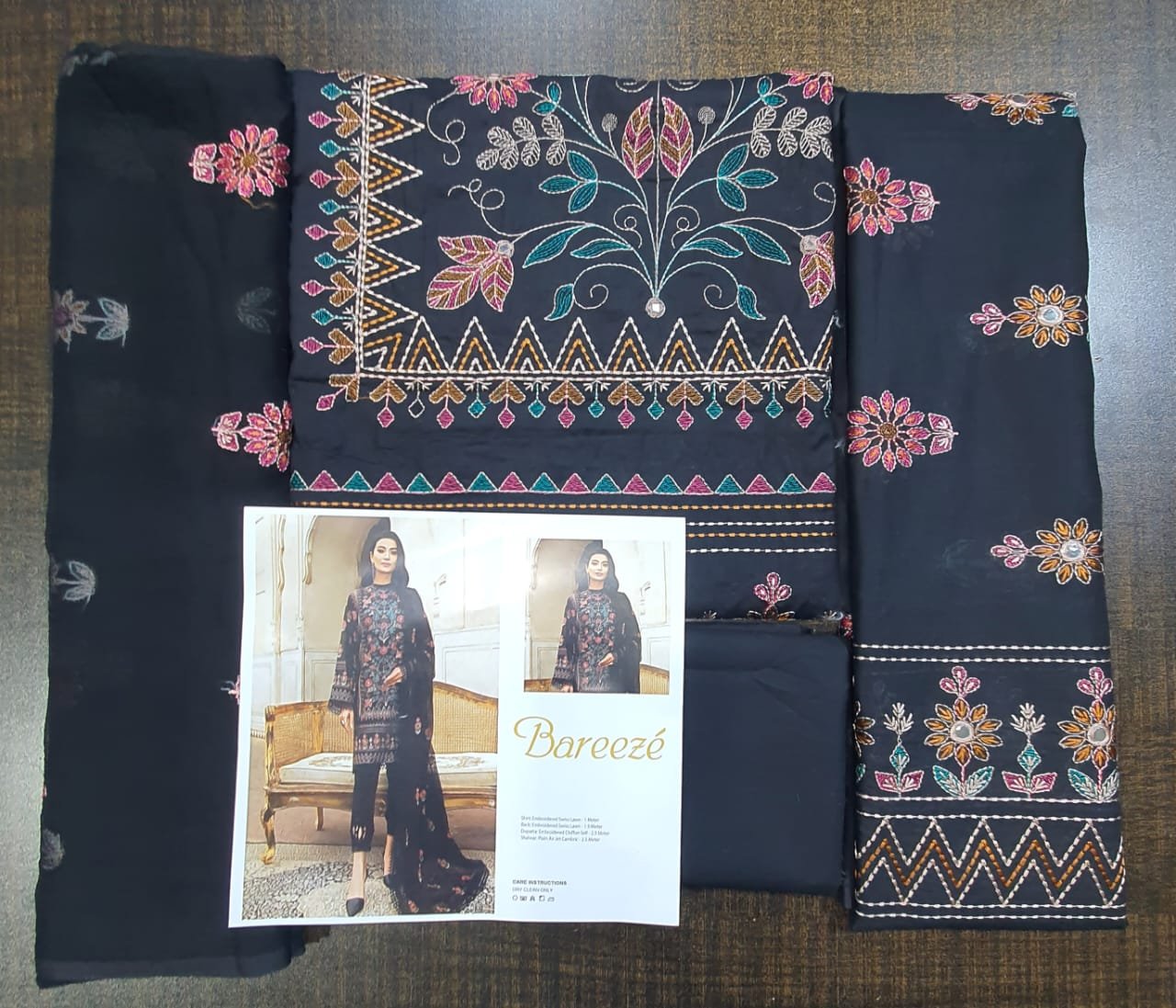 Bareeze luxury Lawn Collection-2022 Pakistani mirror work Suit master king replica black