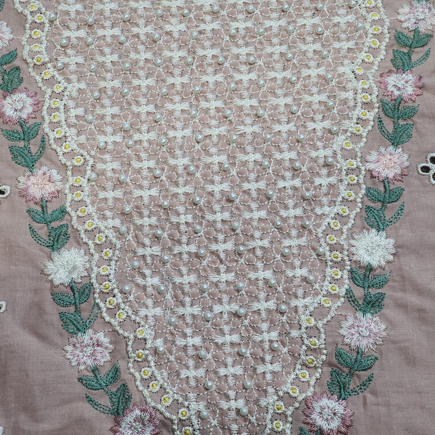 Mushq-Festival-De-Verano-Luxury-Lawn-Collection-2022-MSL22-03-AMALIA master king replica pakistani suit pinksuit