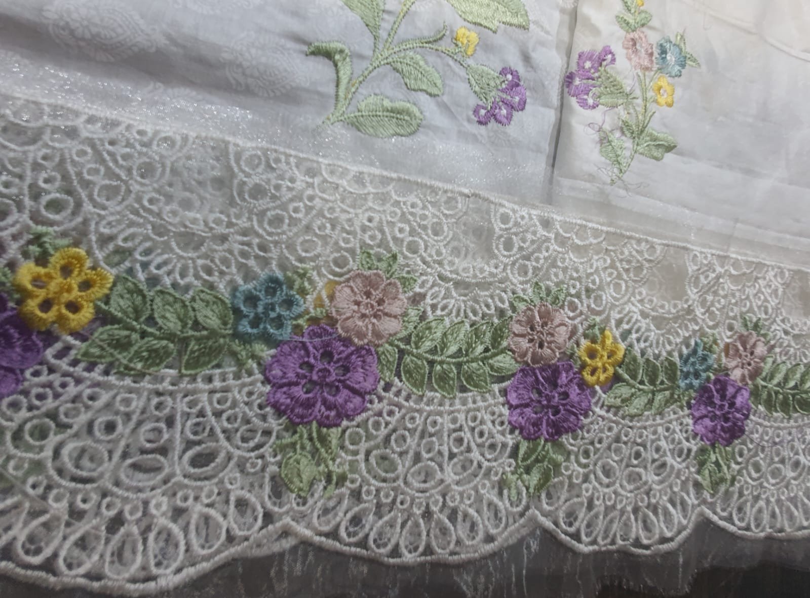 Maria b lawn unstitched Luxury Lawn summer Collection 2022 master king replica pakistani suit