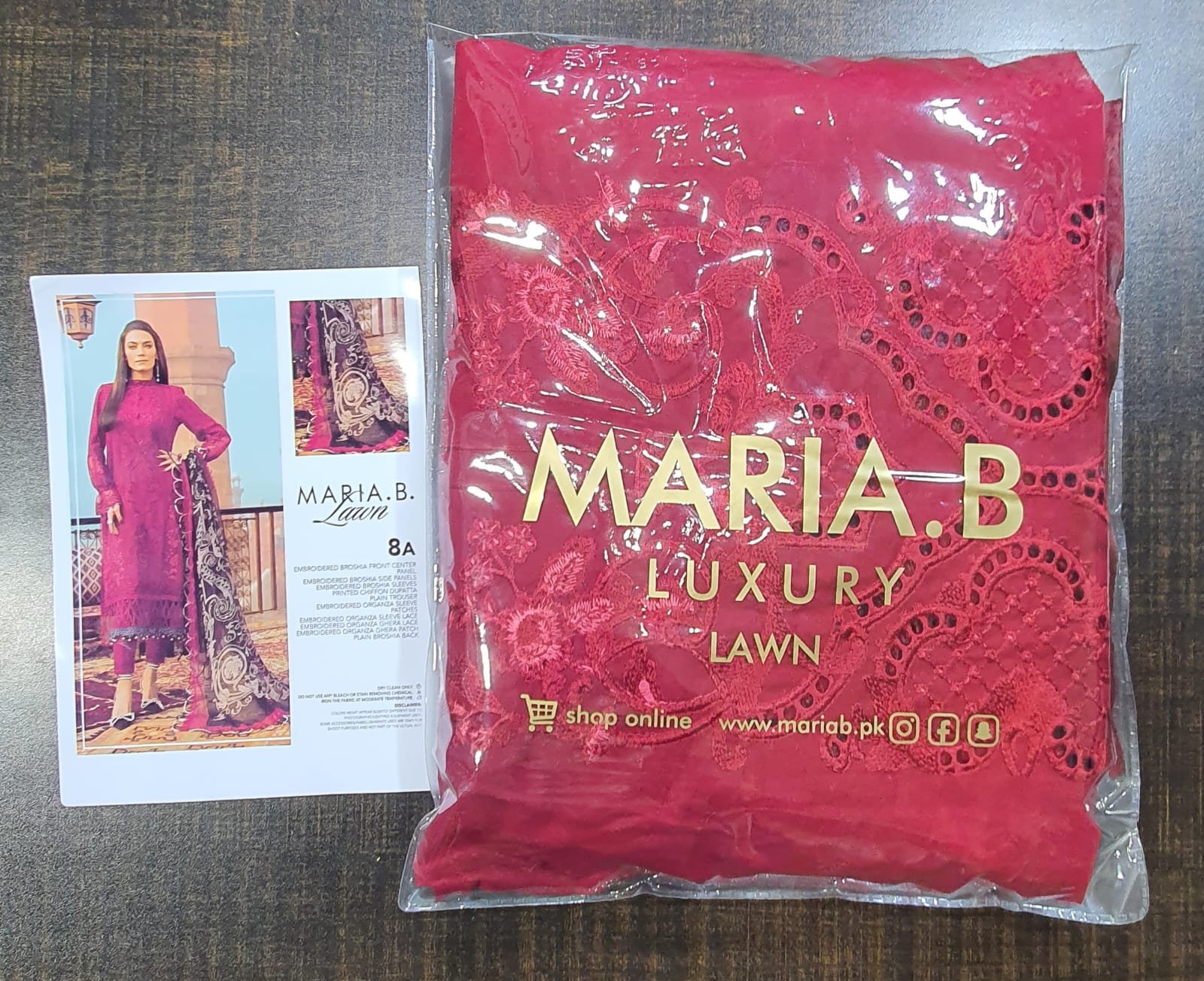 Maria b Lawn 2022 Collection master king replica pakistani suit main teri aan