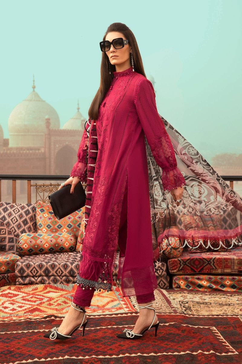 Maria b Lawn 2022 Collection master king replica pakistani suit main teri aan