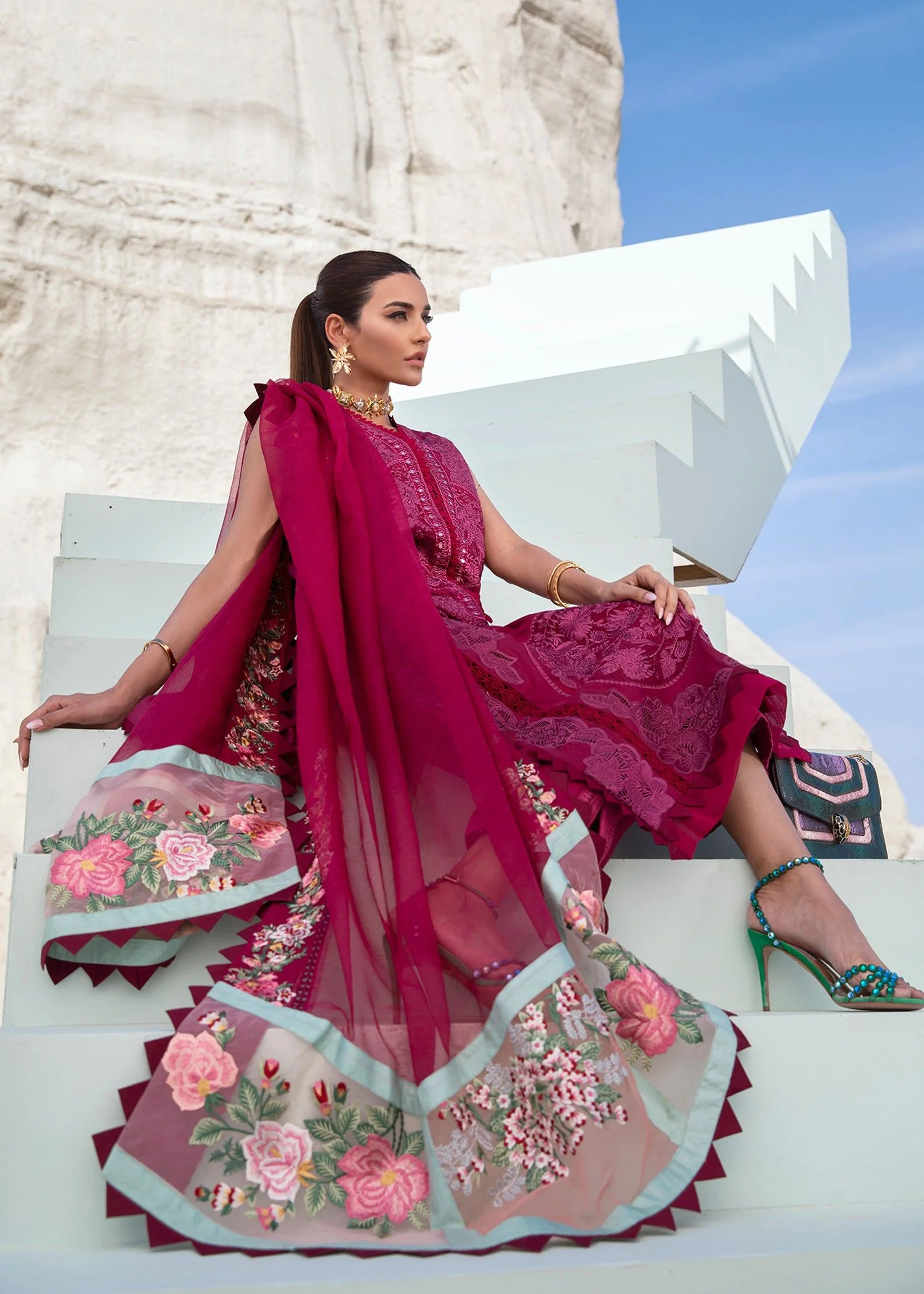 Crimson lawn 2022 luxury collection by saira shakira chikankari schiffili Collection master king replica pakistani suit