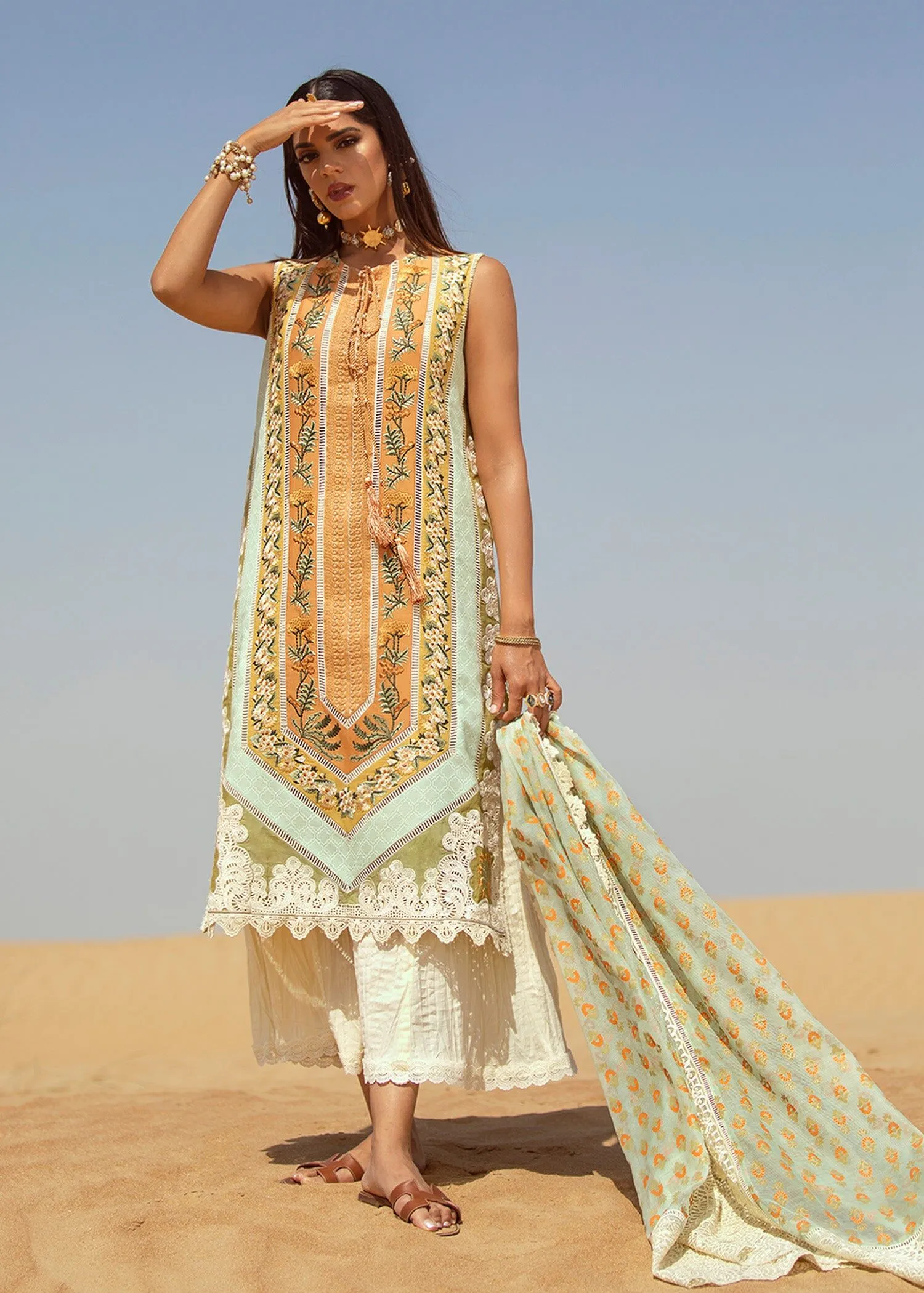 Crimson summer collection 2022 luxury lawn by saira shakira chikankari schiffili Collection master king replica pakistani suit