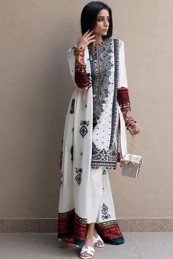 Elan lawn 2022 luxury embroidery design Collection master king replica pakistani suit
