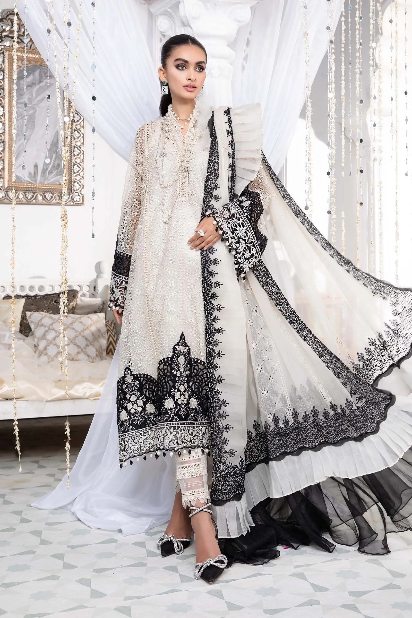 Maria b eid collection 2022 lawn Collection master king replica pakistani suit