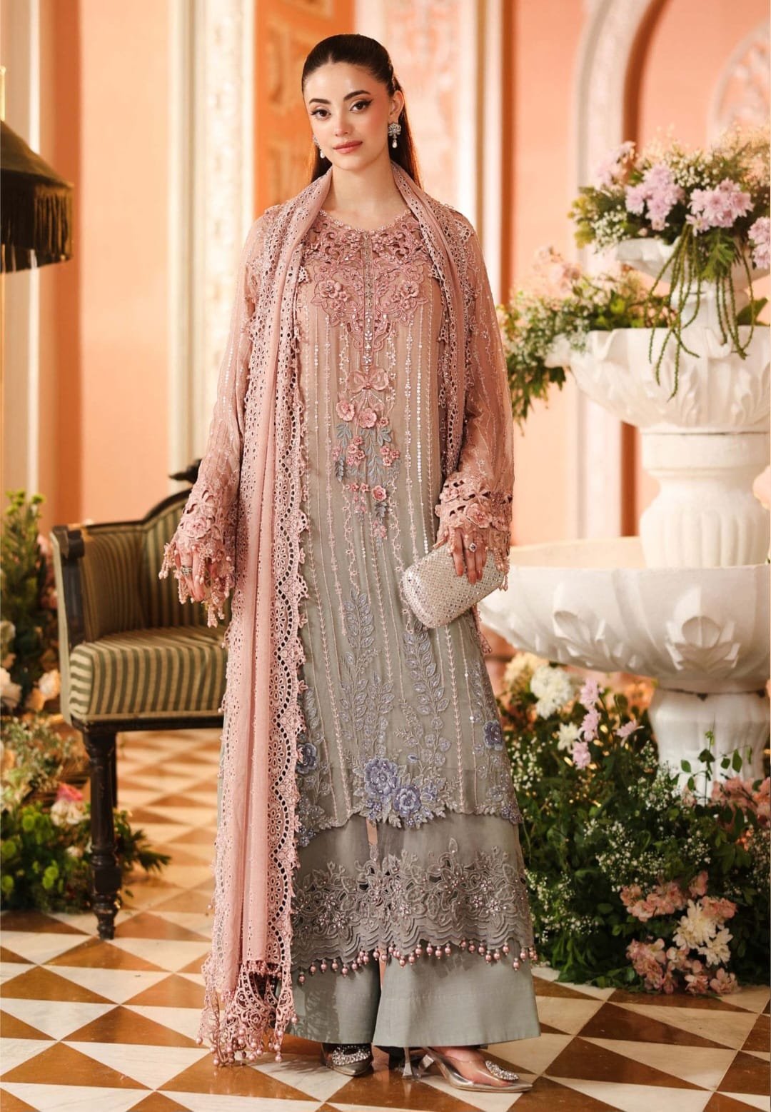 Maria b chiffon edition d2 master king replica in pakistan