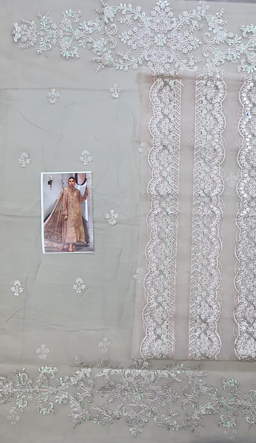 Maria b outfits online best quality 2022 master replica bridal maxi 2022 chiffon wedding 2022 pakistani master king replica suit maxi