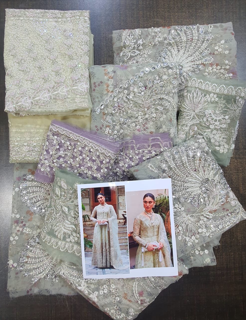 Suffuse by sana yasir replica online best quality 2022 master replica bridal maxi 2022 chiffon wedding 2022 pakistani master king replica suit maxi