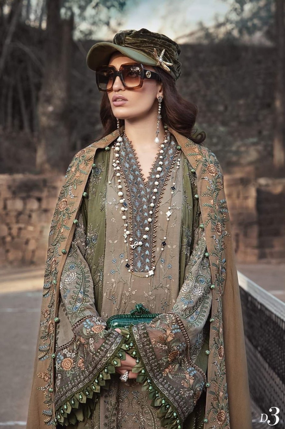 Maria b linen replica in karachi linen winter collection master replica online best quality 2022 master replica bridal maxi 2022 chiffon wedding 2022 pakistani master king replica suit maxi