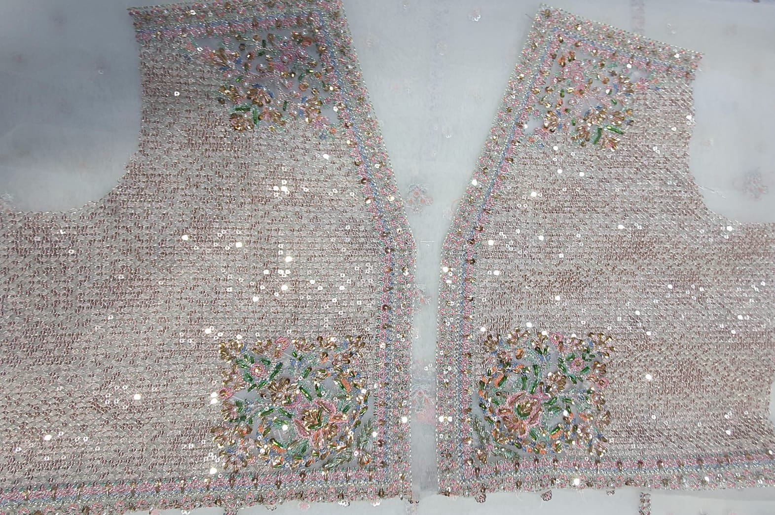 Hussain rehar unstitched formal replica 2022 in karachi fancy handwork collection master replica online best quality 2022 master replica bridal maxi 2022 chiffon wedding 2022 pakistani master king replica suit maxi