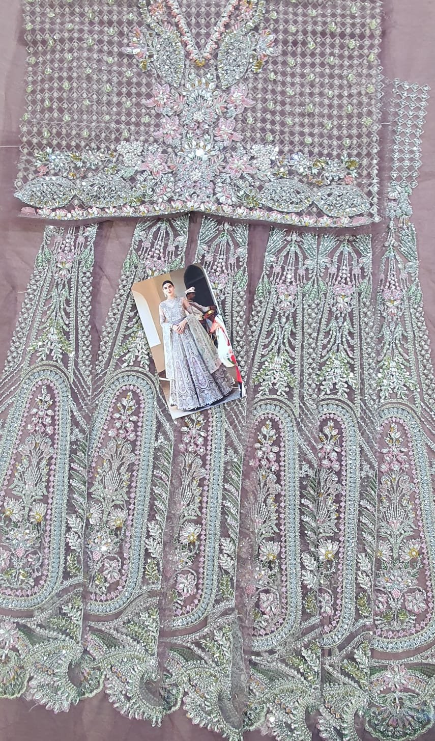 Elaf premium bridal maxi replica 2022 in karachi fancy handwork collection master replica online best quality 2022 master replica bridal maxi 2022 chiffon wedding 2022 pakistani master king replica suit maxi