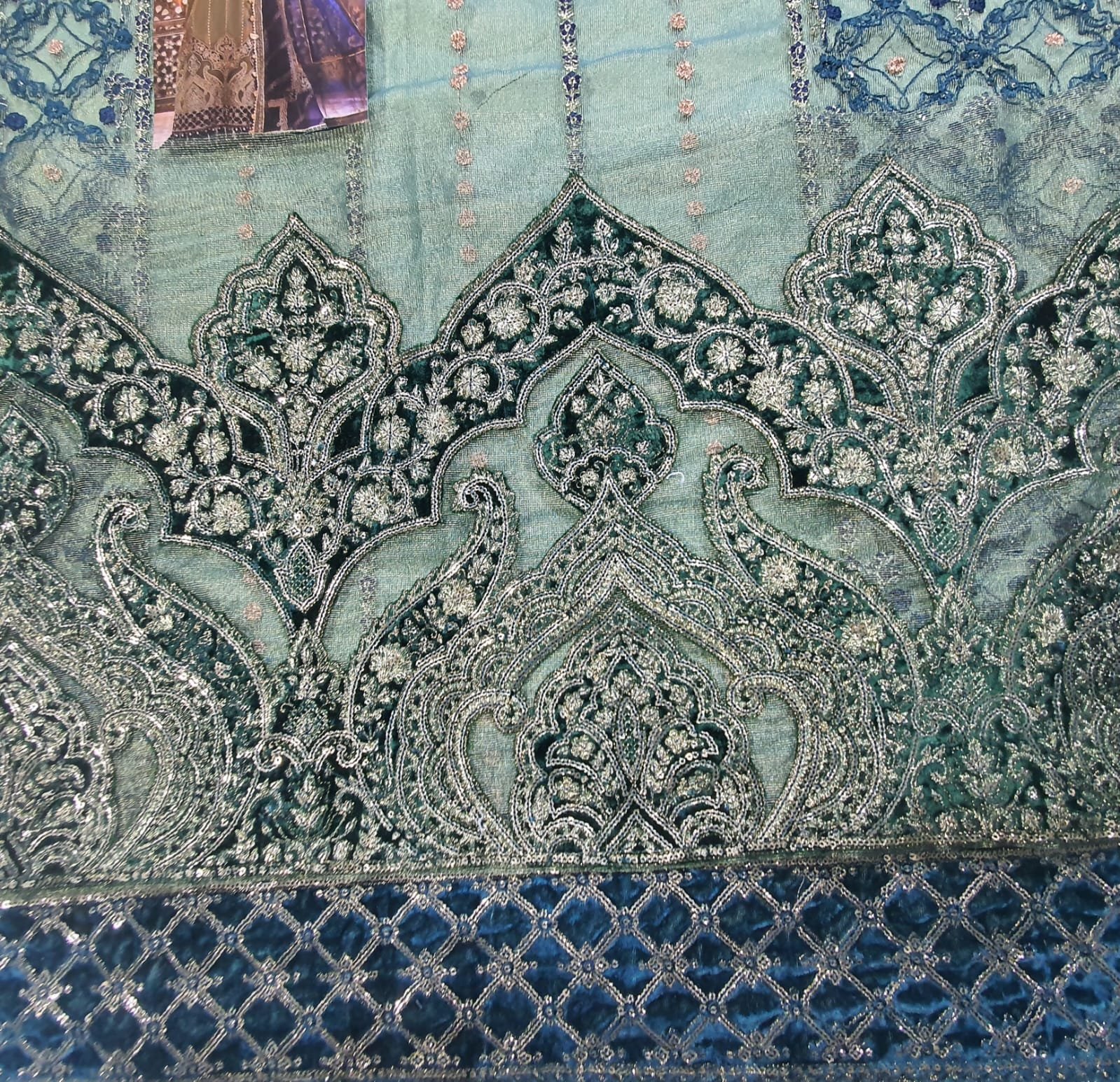 Maria b new bridal maxi replica 2022 in karachi fancy handwork collection master replica online best quality 2022 master replica bridal maxi 2022 chiffon wedding 2022 pakistani master king replica suit maxi