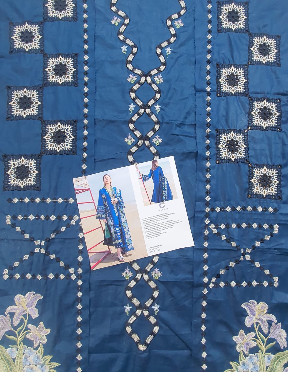 Crimson lawn 2023 in karachi fancy handwork collection master replica online best quality 2022 master replica bridal maxi 2022 chiffon wedding 2022 pakistani master king replica suit maxi