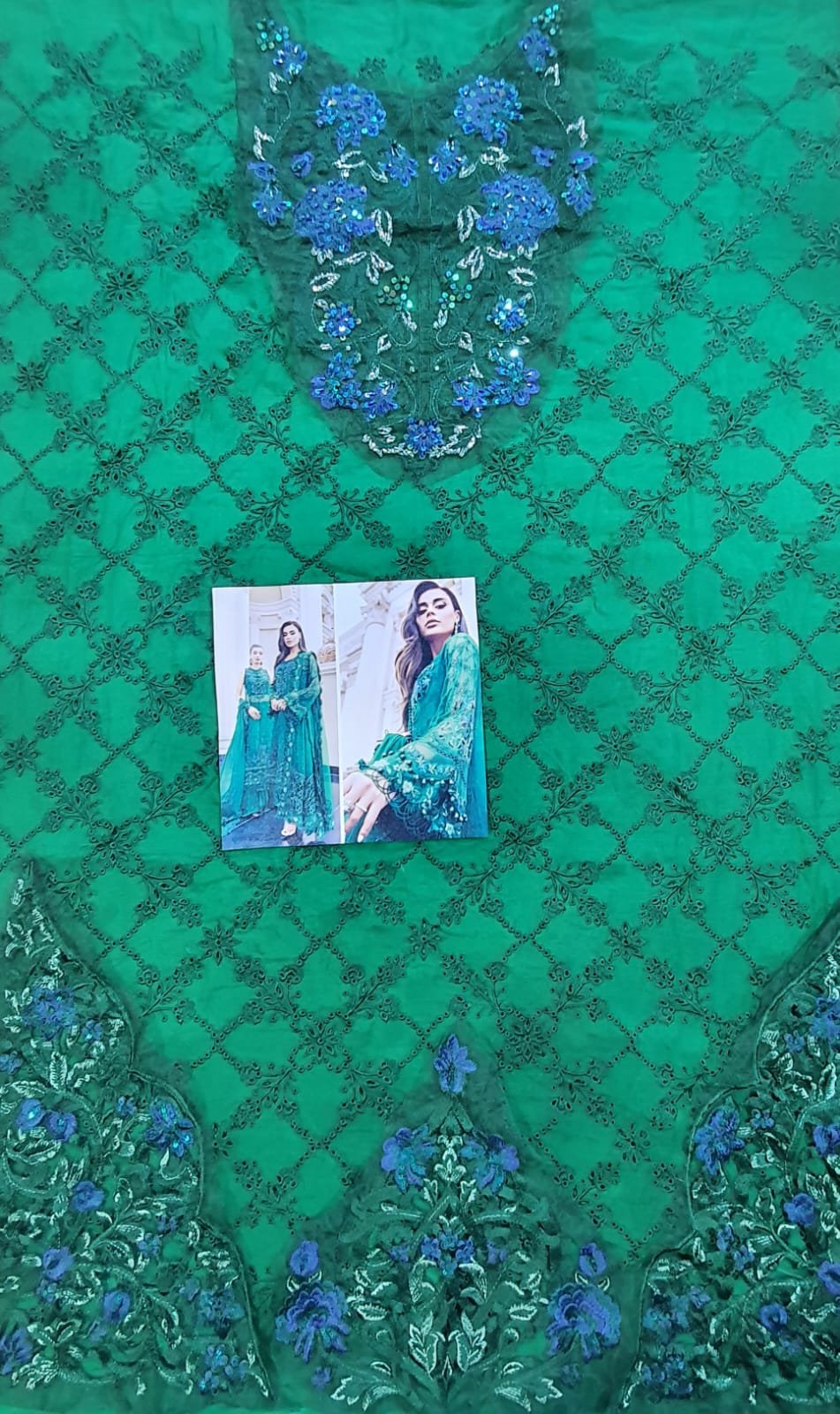 Maria b 2023 silk chiffon bottle green in karachi fancy handwork collection master replica online best quality 2022 master replica bridal maxi 2022 chiffon wedding 2022 pakistani master king replica suit maxi