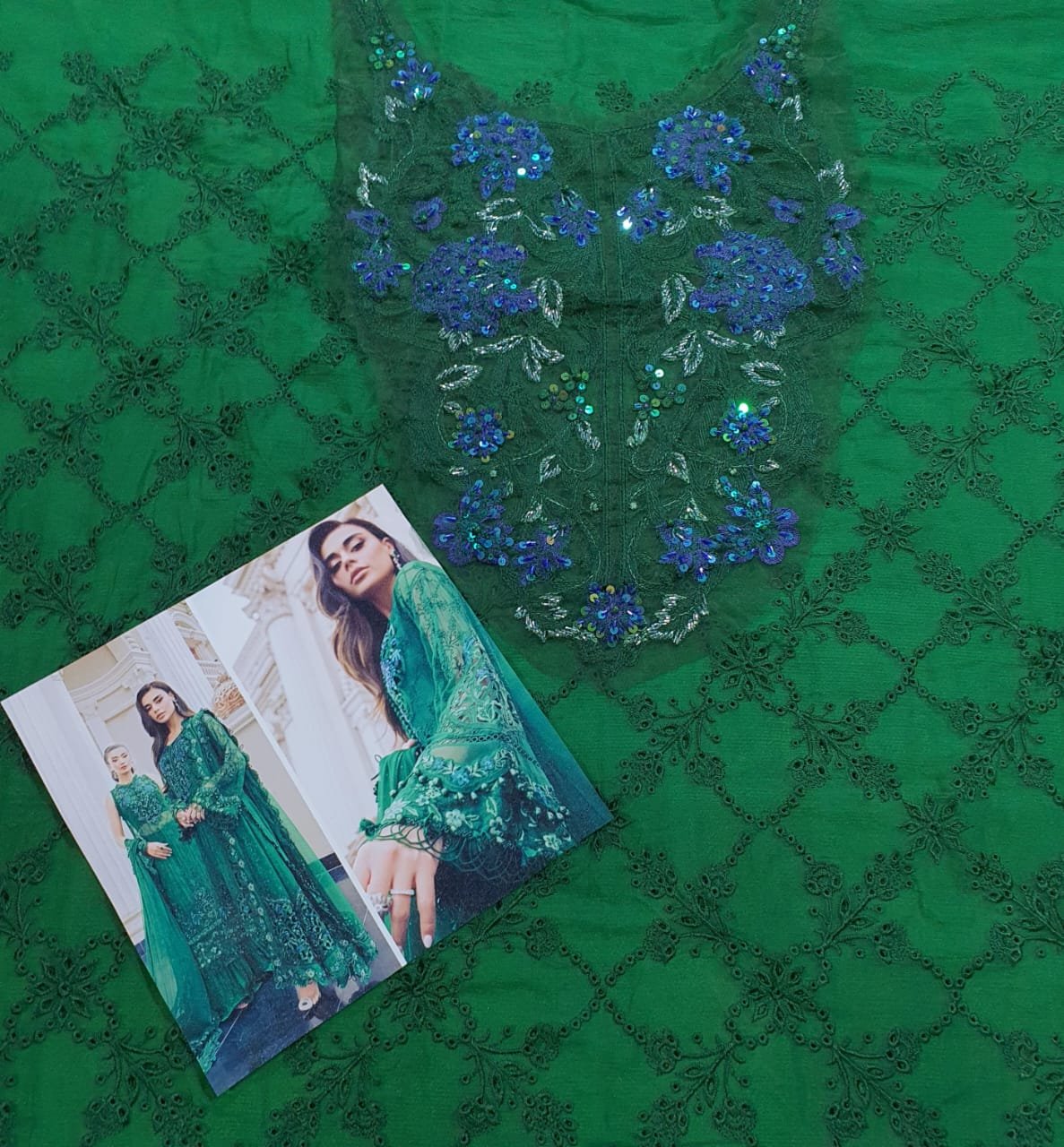 Maria b 2023 silk chiffon bottle green in karachi fancy handwork collection master replica online best quality 2022 master replica bridal maxi 2022 chiffon wedding 2022 pakistani master king replica suit maxi