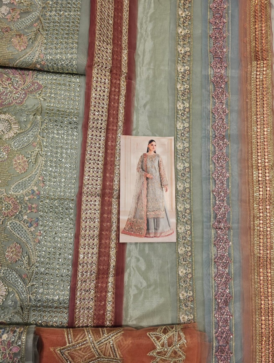 Baroque Luxury edition ch14-06 master king replica in pakistan