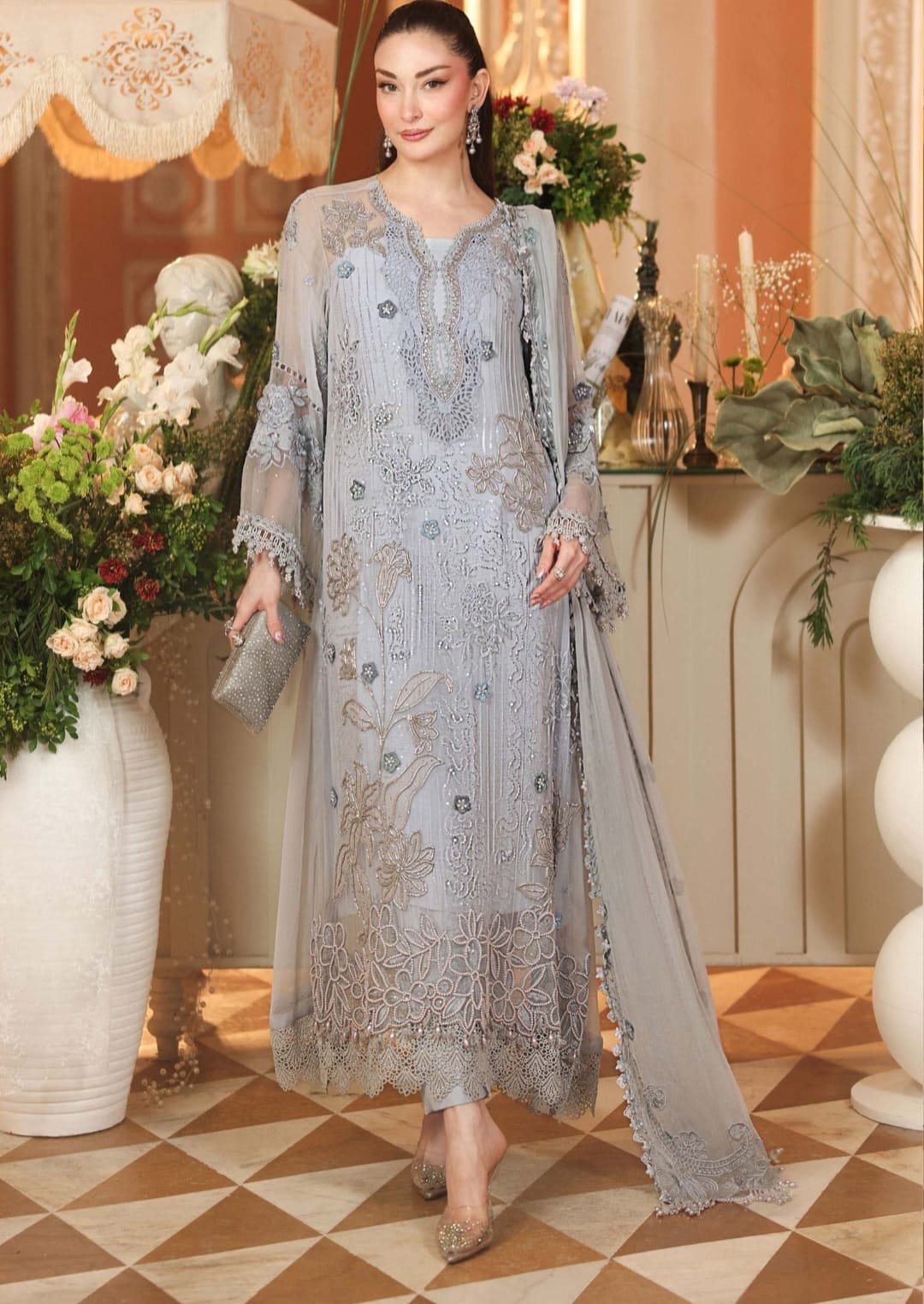 Maria b chiffon edition d6 master king replica in pakistan